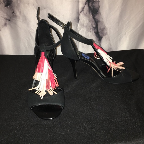 White House Black Market Black Fringe Heel - Picture 2 of 6